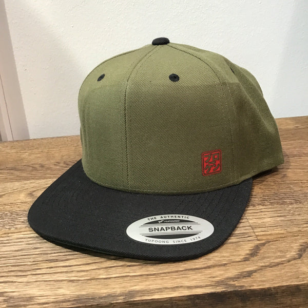 Contrast Peak Snapback Trucker Baseball Cap